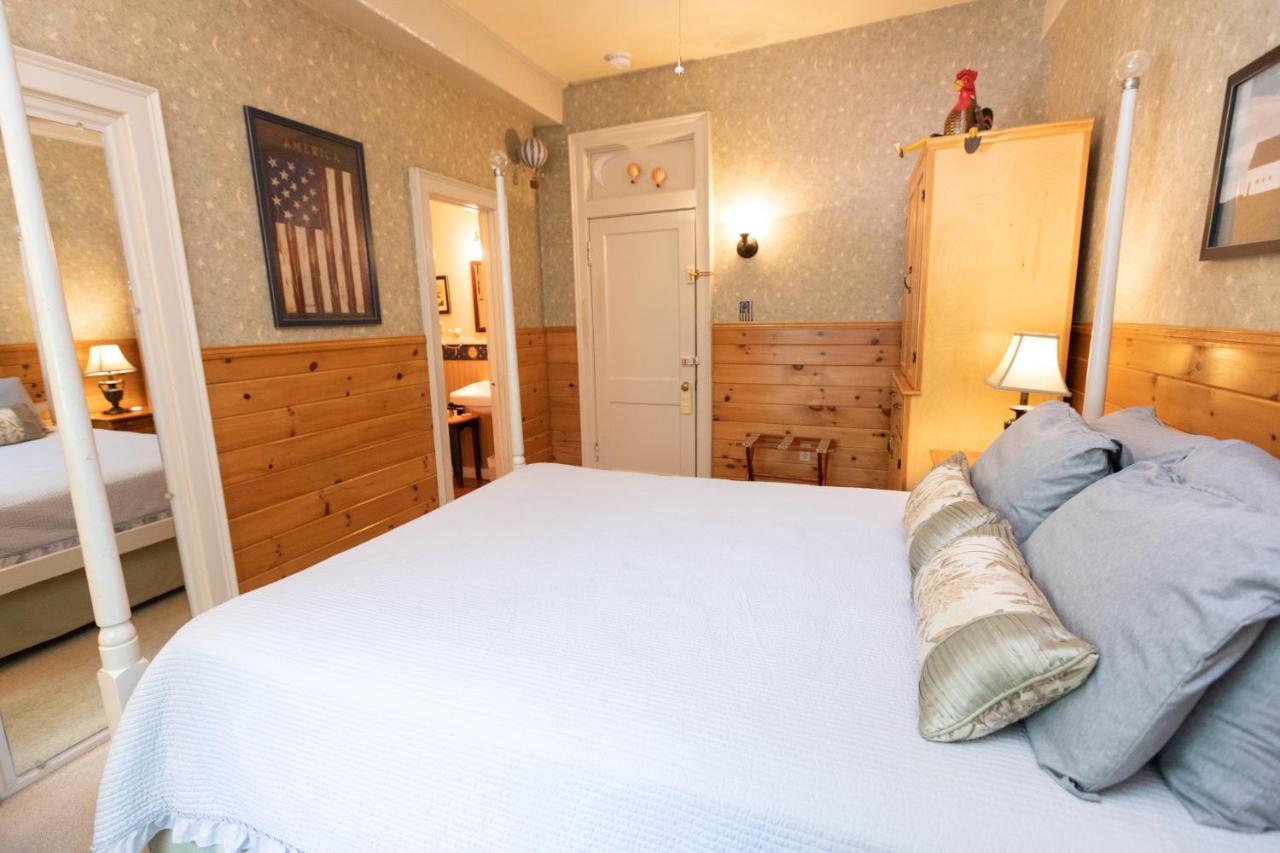 Waybury Inn East Middlebury Eksteriør bilde