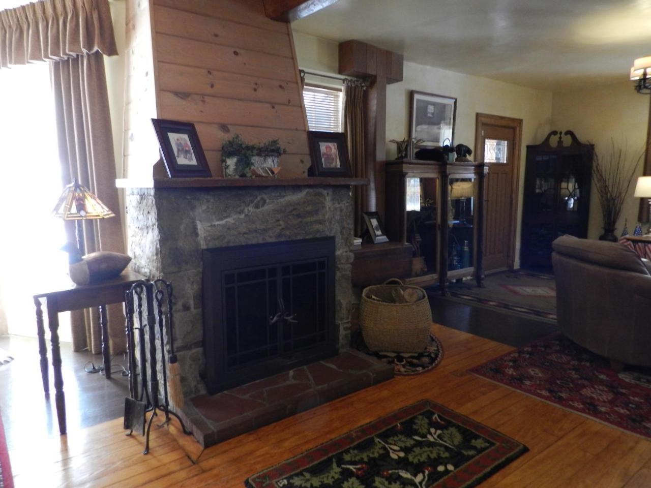 Waybury Inn East Middlebury Eksteriør bilde